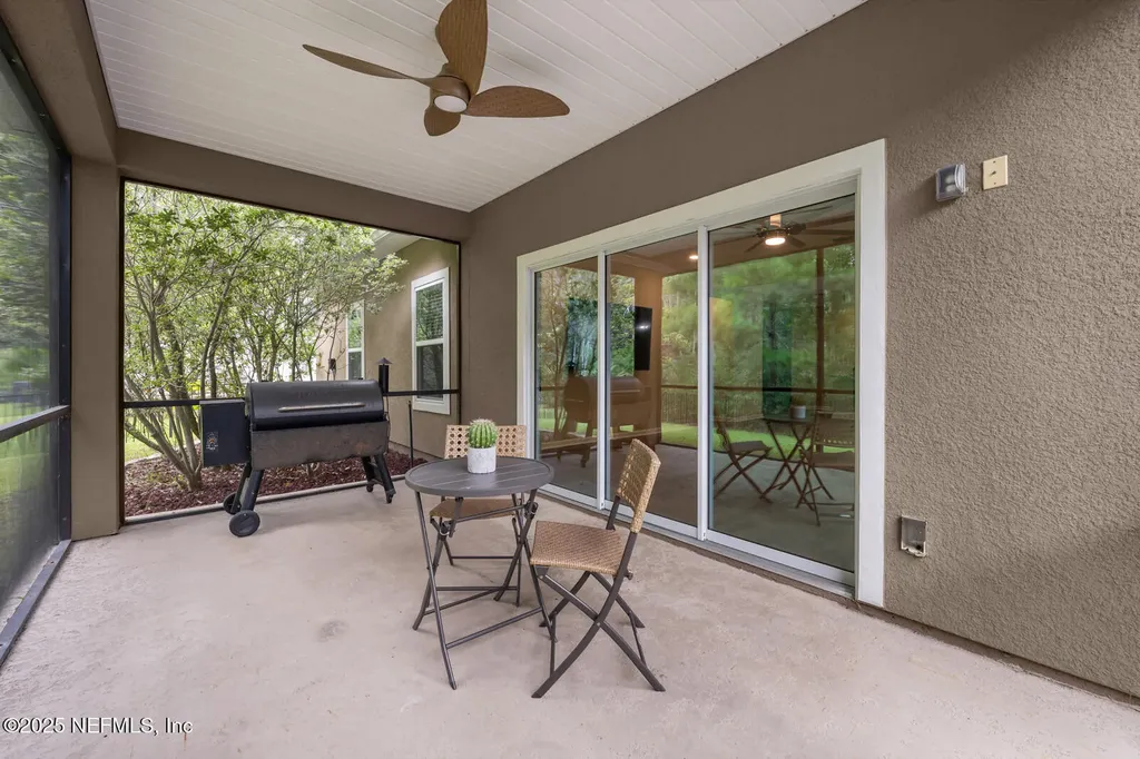 56 Gray Wolf Trail Jacksonville FL 32081