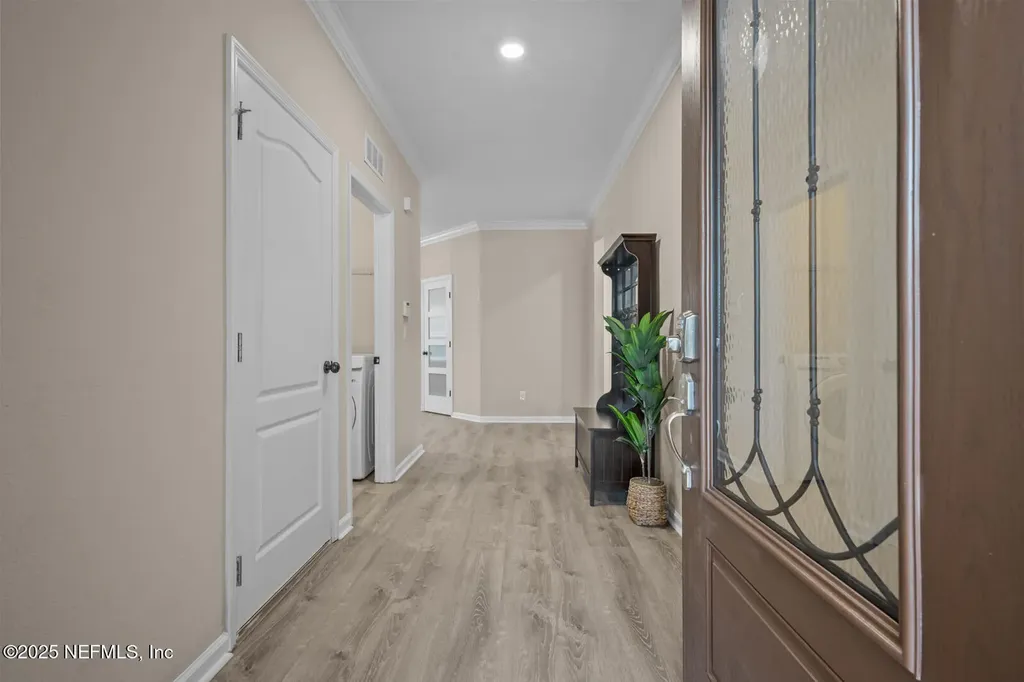 56 Gray Wolf Trail Jacksonville FL 32081