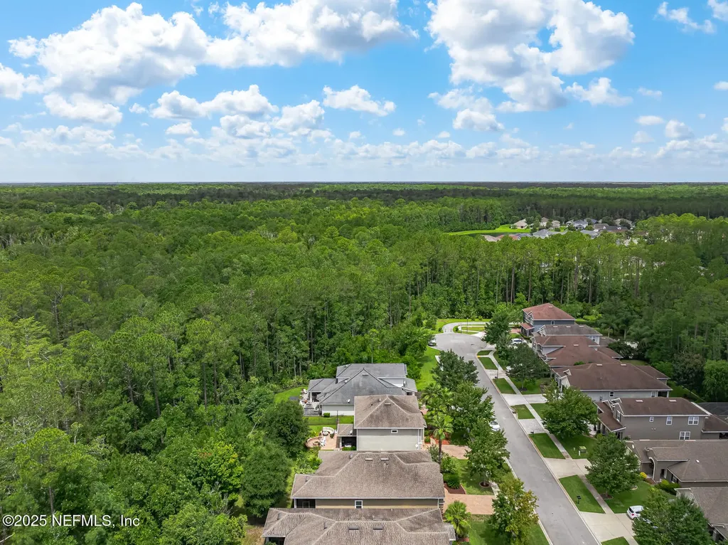 56 Gray Wolf Trail Jacksonville FL 32081