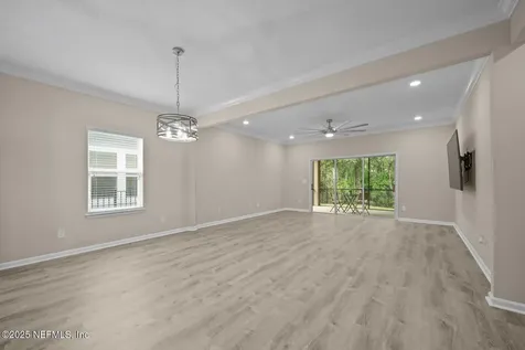 56 Gray Wolf Trail Jacksonville FL 32081