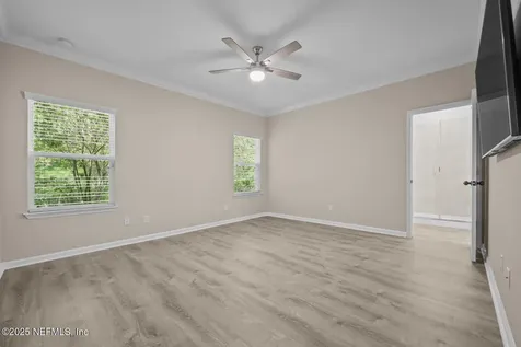 56 Gray Wolf Trail Jacksonville FL 32081