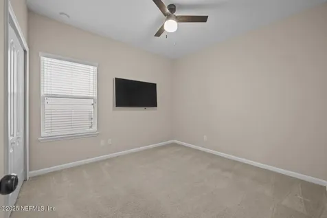 56 Gray Wolf Trail Jacksonville FL 32081