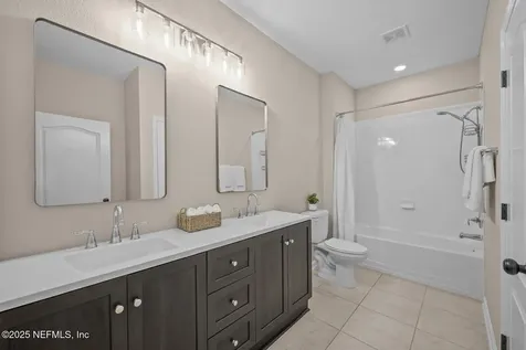 56 Gray Wolf Trail Jacksonville FL 32081
