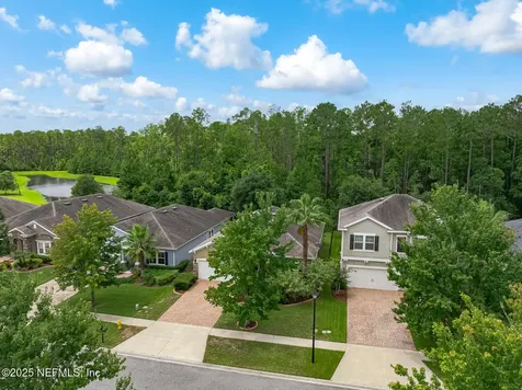 56 Gray Wolf Trail Jacksonville FL 32081
