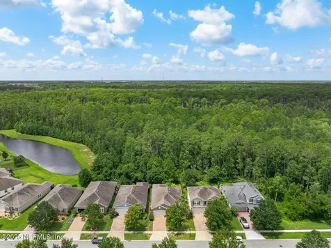 56 Gray Wolf Trail Jacksonville FL 32081