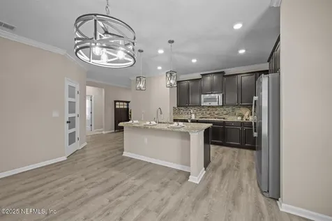 56 Gray Wolf Trail Jacksonville FL 32081