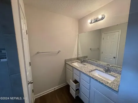 1832 Navaho Avenue Jacksonville FL 32210