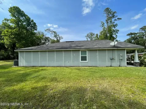 1832 Navaho Avenue Jacksonville FL 32210