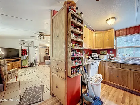 5391 Jenkins Loop Drive Keystone Heights FL 32656