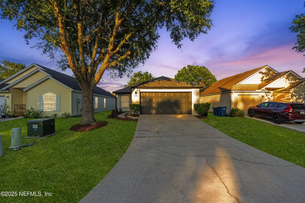1129 Creeks Ridge Road Jacksonville FL 32225