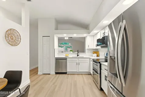 1129 Creeks Ridge Road Jacksonville FL 32225