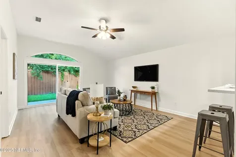 1129 Creeks Ridge Road Jacksonville FL 32225