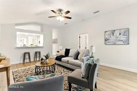 1129 Creeks Ridge Road Jacksonville FL 32225