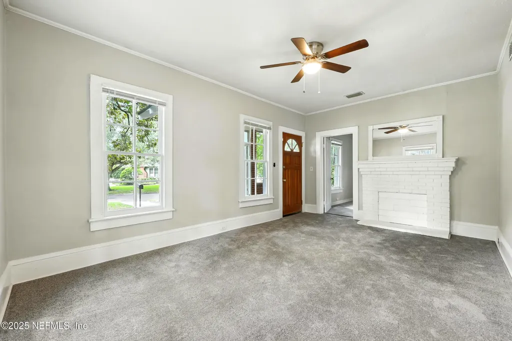 2858 Downing Street Jacksonville FL 32205