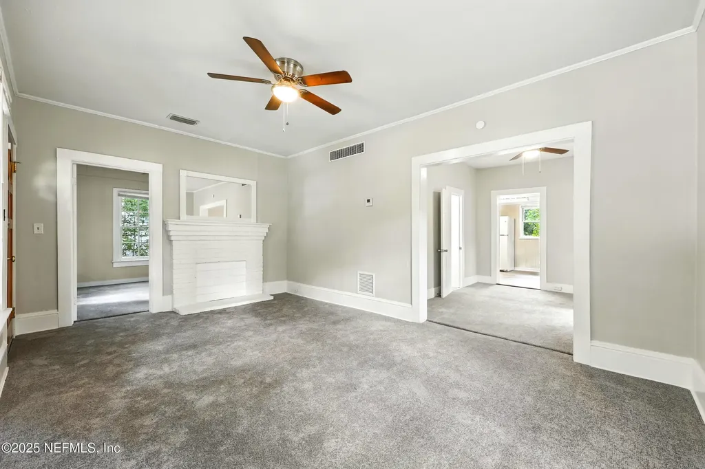 2858 Downing Street Jacksonville FL 32205