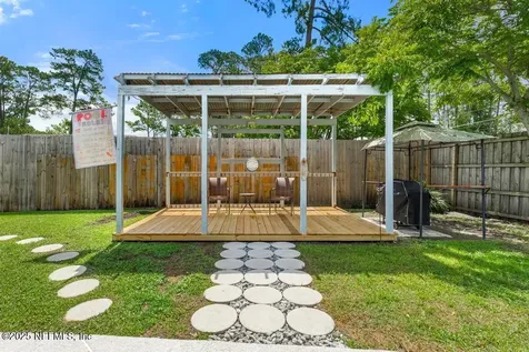11680 W Ride Drive Jacksonville FL 32223