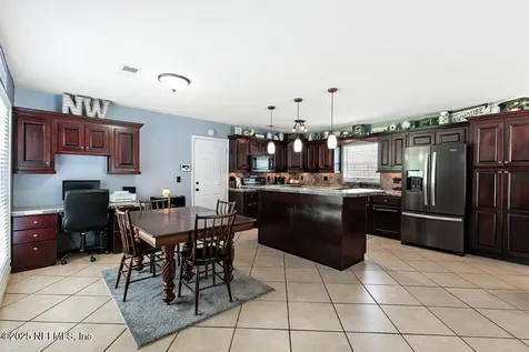 11680 W Ride Drive Jacksonville FL 32223