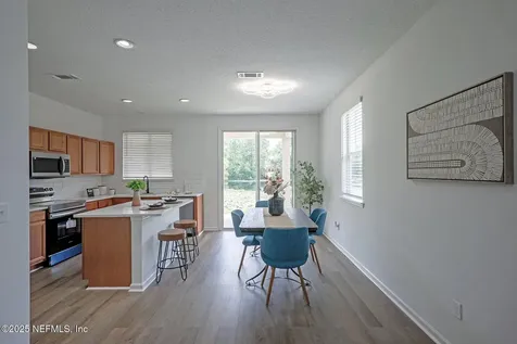 2343 White Sands Drive Jacksonville FL 32216