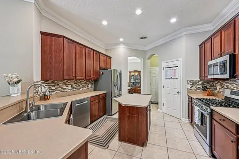 6073 Little Springs Court Jacksonville FL 32258
