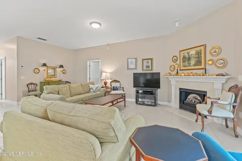 4567 Rocky River Road W Jacksonville FL 32224