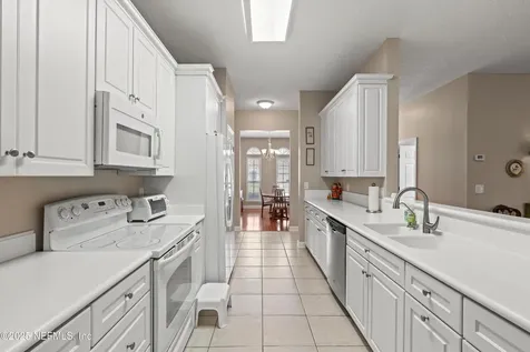 4567 Rocky River Road W Jacksonville FL 32224