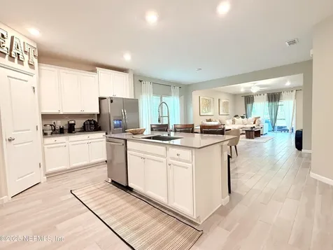 1676 Enclave Road Jacksonville FL 32211