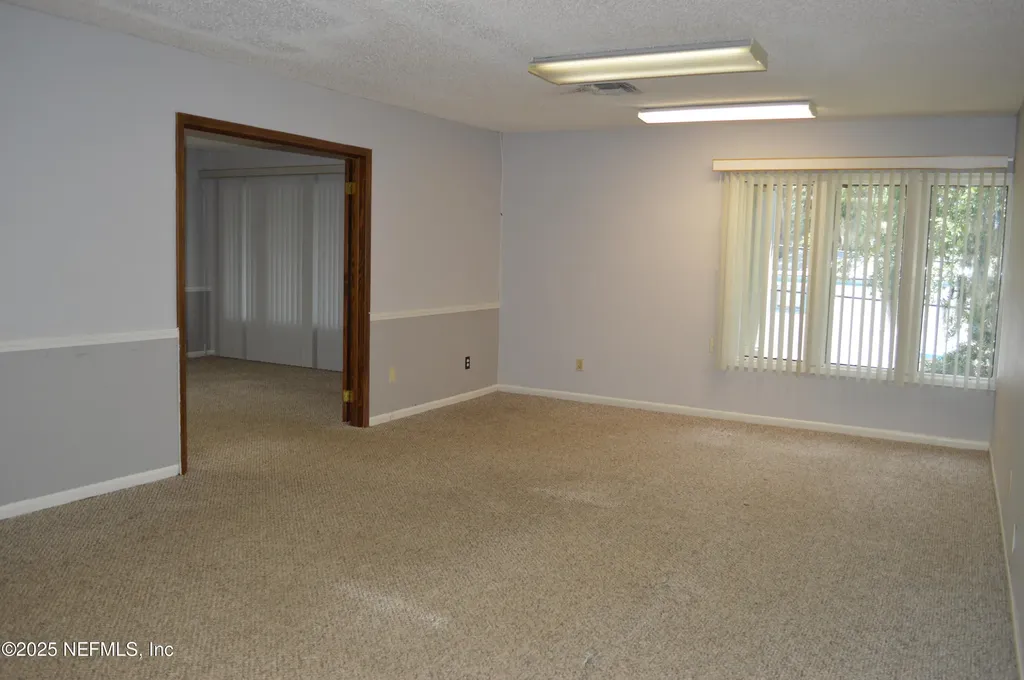 4604 Atlantic Boulevard Jacksonville FL 32207