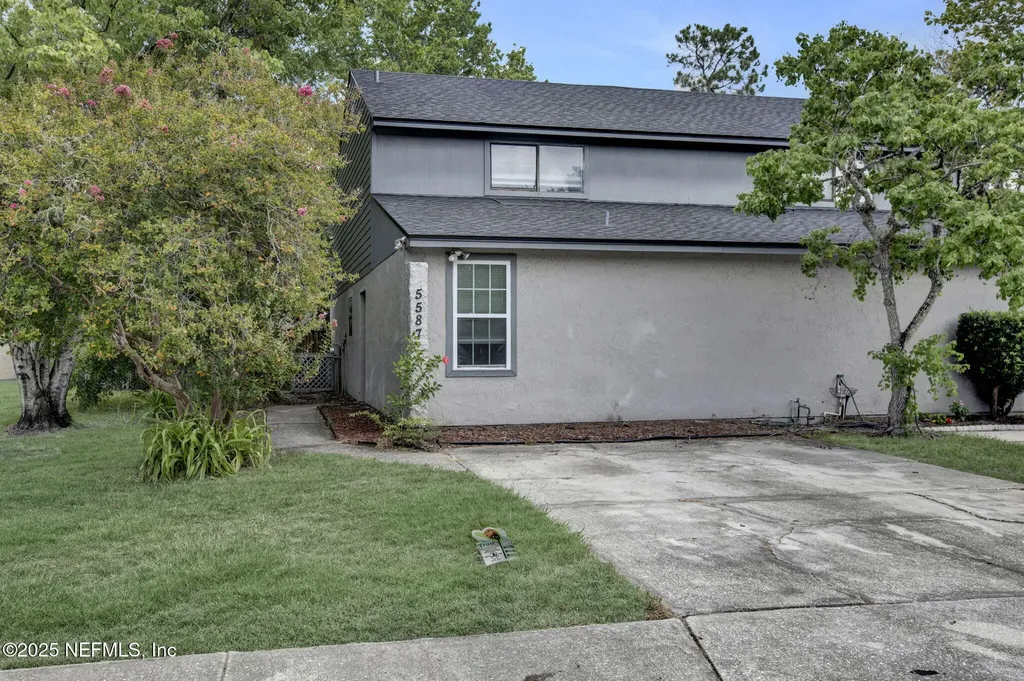 5587 Greatpine Lane S Jacksonville FL 32244
