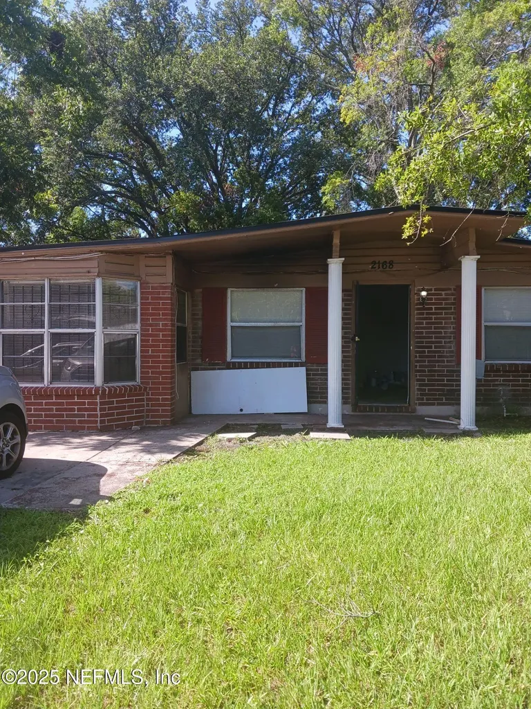 2168 W 14th Street Jacksonville FL 32209