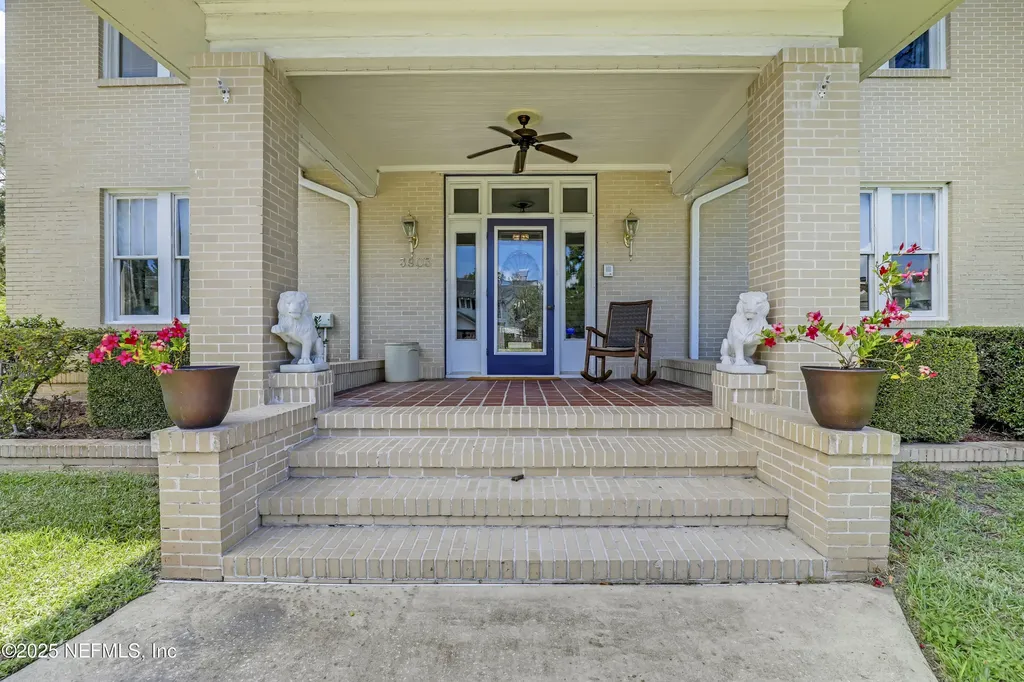 3903 Street Johns Avenue Jacksonville FL 32205