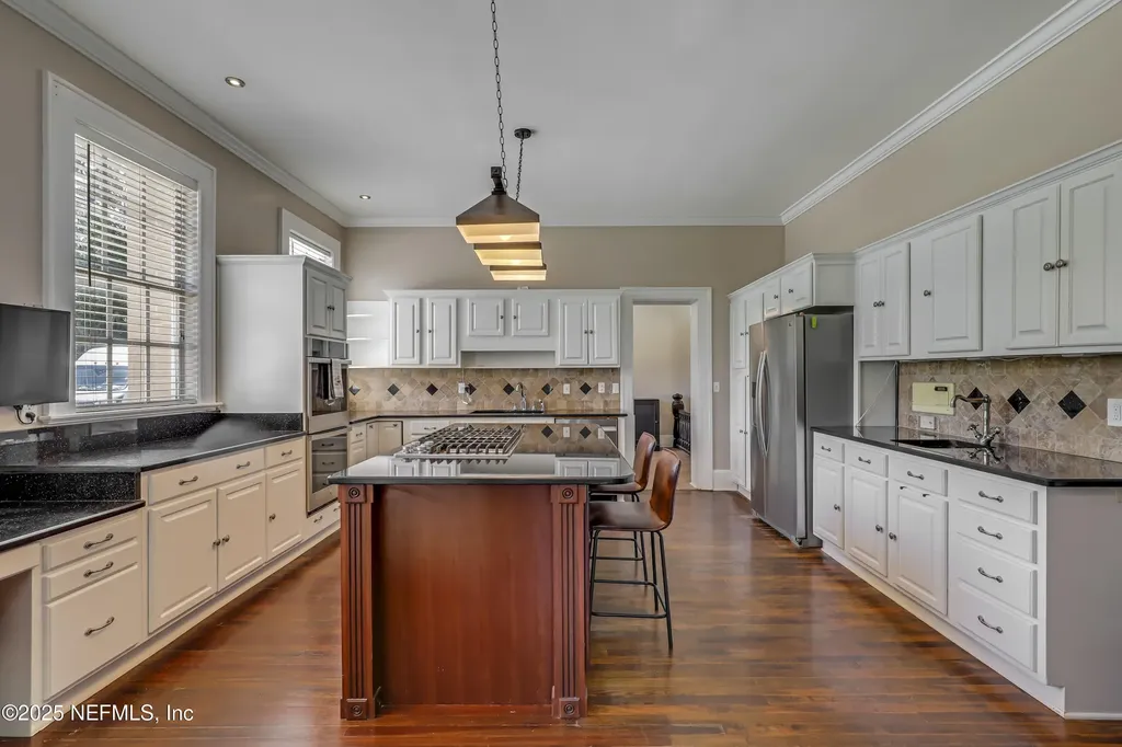 3903 Street Johns Avenue Jacksonville FL 32205
