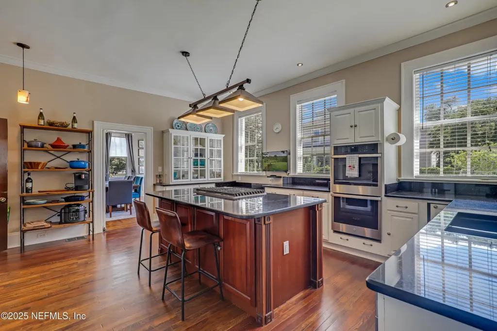 3903 Street Johns Avenue Jacksonville FL 32205