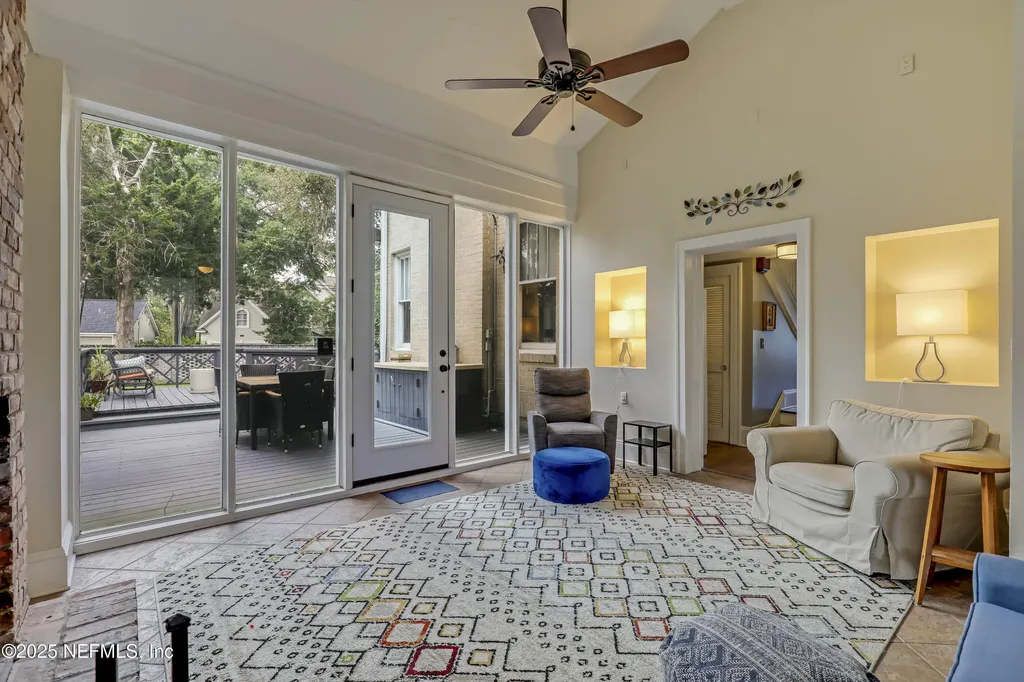 3903 Street Johns Avenue Jacksonville FL 32205