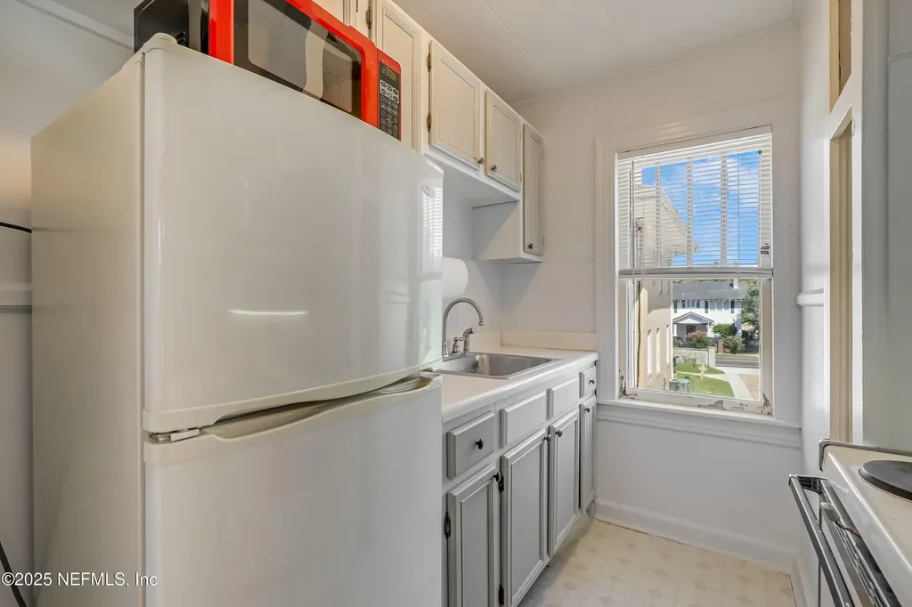 3903 Street Johns Avenue Jacksonville FL 32205