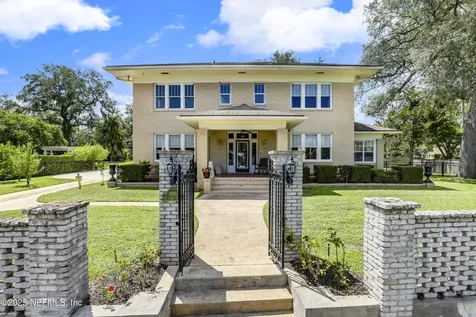 3903 Street Johns Avenue Jacksonville FL 32205