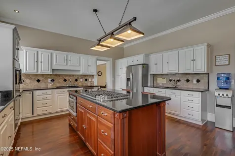 3903 Street Johns Avenue Jacksonville FL 32205