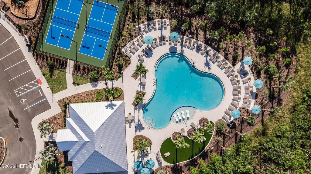 37 Armoyan Drive Palm Coast FL 32137