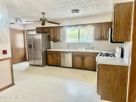 4075 Greenwillow Lane W Jacksonville FL 32277