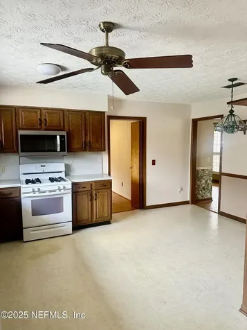 4075 Greenwillow Lane W Jacksonville FL 32277