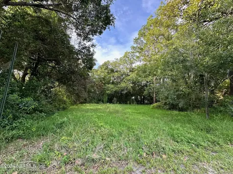 661 W Madison Street Starke FL 32091