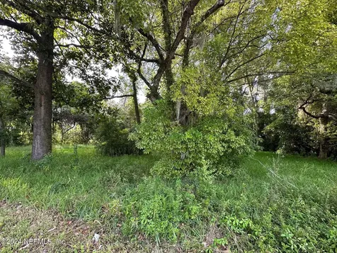 661 W Madison Street Starke FL 32091