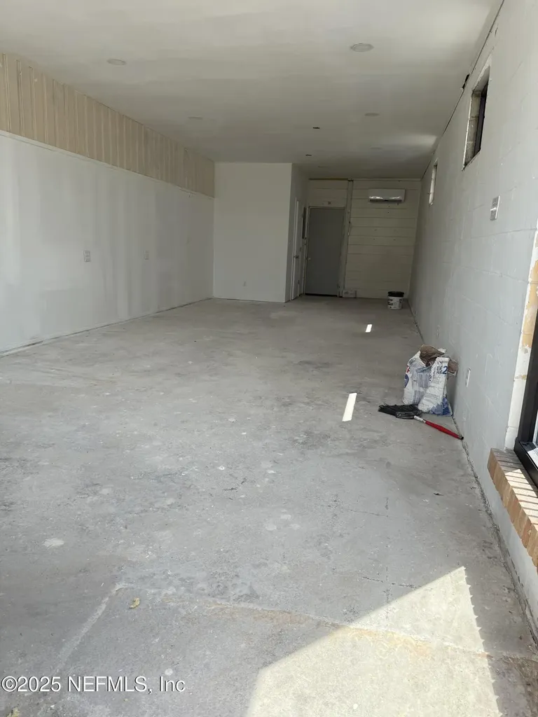 2425 Lake Shore Boulevard Jacksonville FL 32210