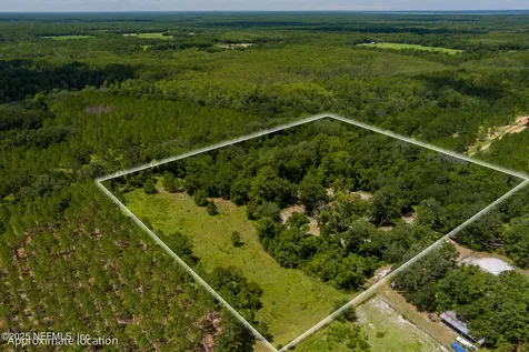 20015 NE 45th Place Hawthorne FL 32640