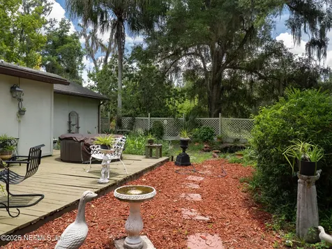 20015 NE 45th Place Hawthorne FL 32640