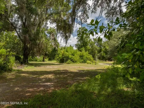 20015 NE 45th Place Hawthorne FL 32640