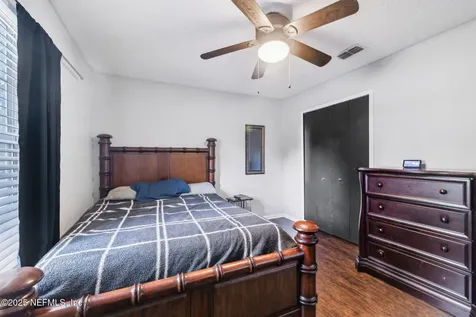 3165 Sweetwater Oaks Drive N Jacksonville FL 32223