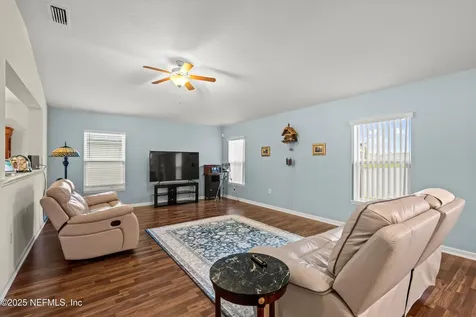 6589 Winding Greens Drive Jacksonville FL 32244