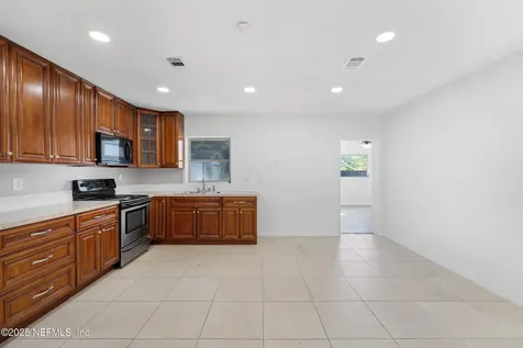 2626 Leonid Road Jacksonville FL 32218
