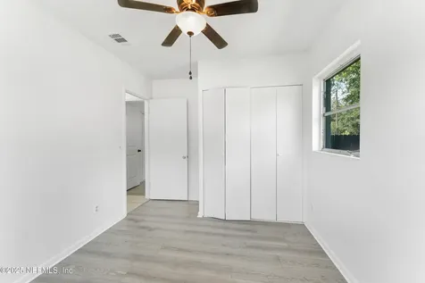 2626 Leonid Road Jacksonville FL 32218