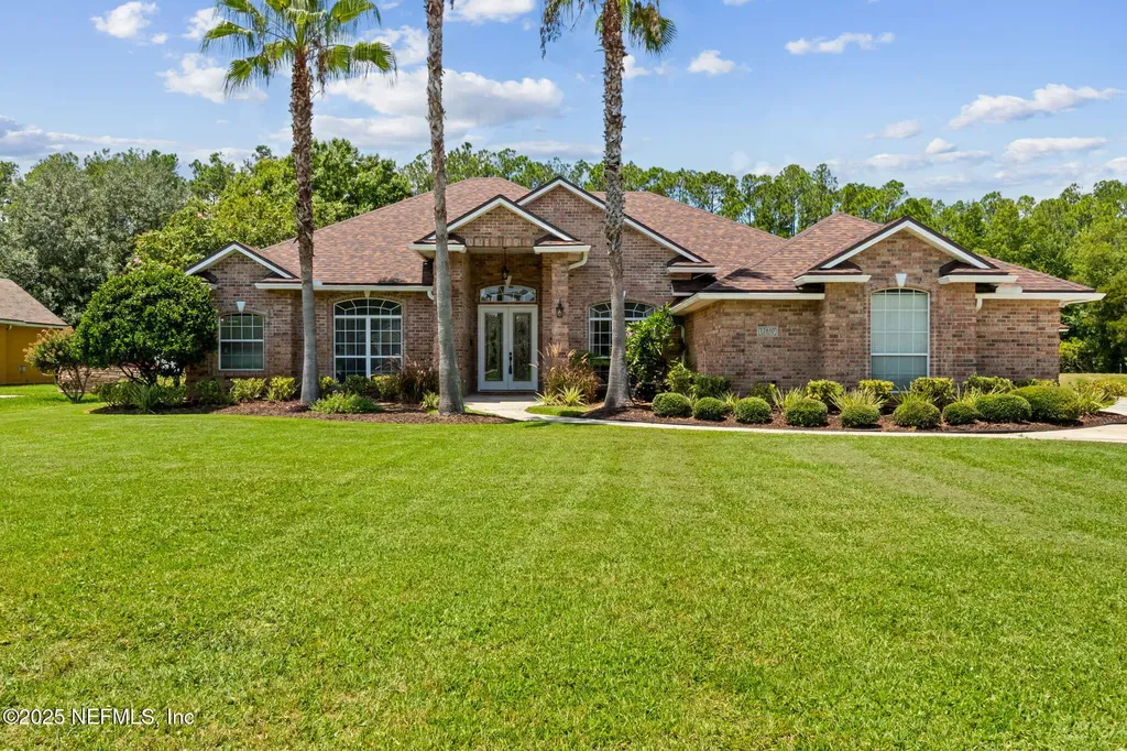 12610 Angel Lake Drive W Jacksonville FL 32218